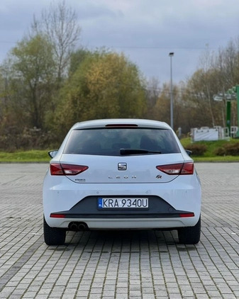 Seat Leon cena 68900 przebieg: 83000, rok produkcji 2016 z Wieliczka małe 67